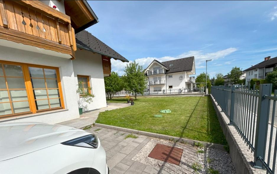 Tampak luar rumah 2 – SOS Apartments Radovljica