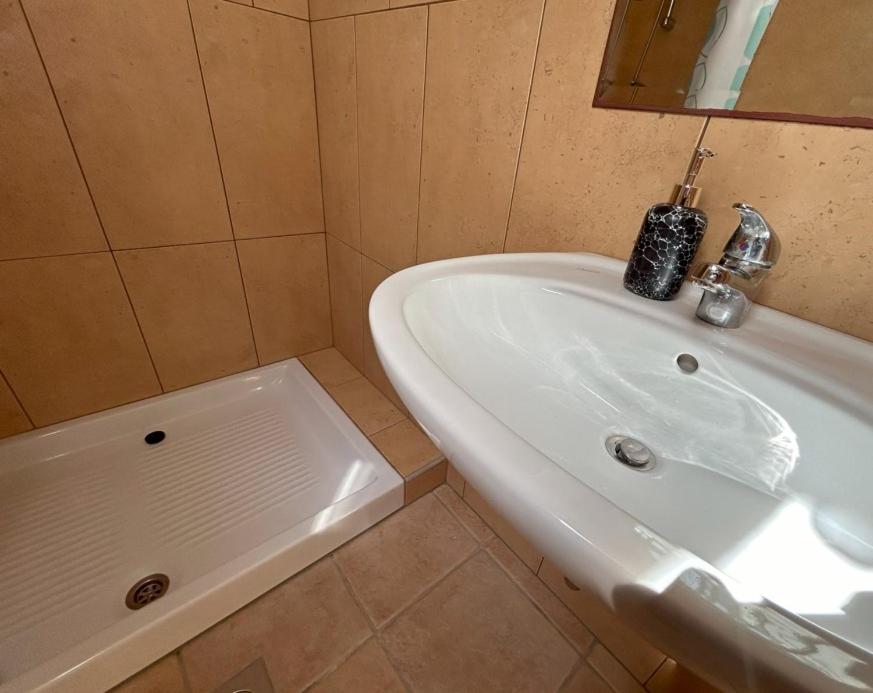 Kamar mandi 1 – SOS Apartments Radovljica